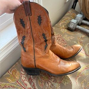 Laredo Tan and Black Western Boots